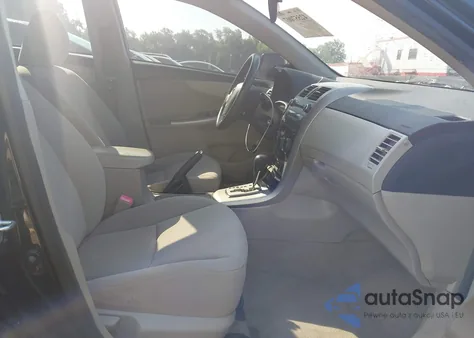 2011 Toyota Corolla Le z USA, uszkodzony, nr VIN JTDBU4EE9B9148123